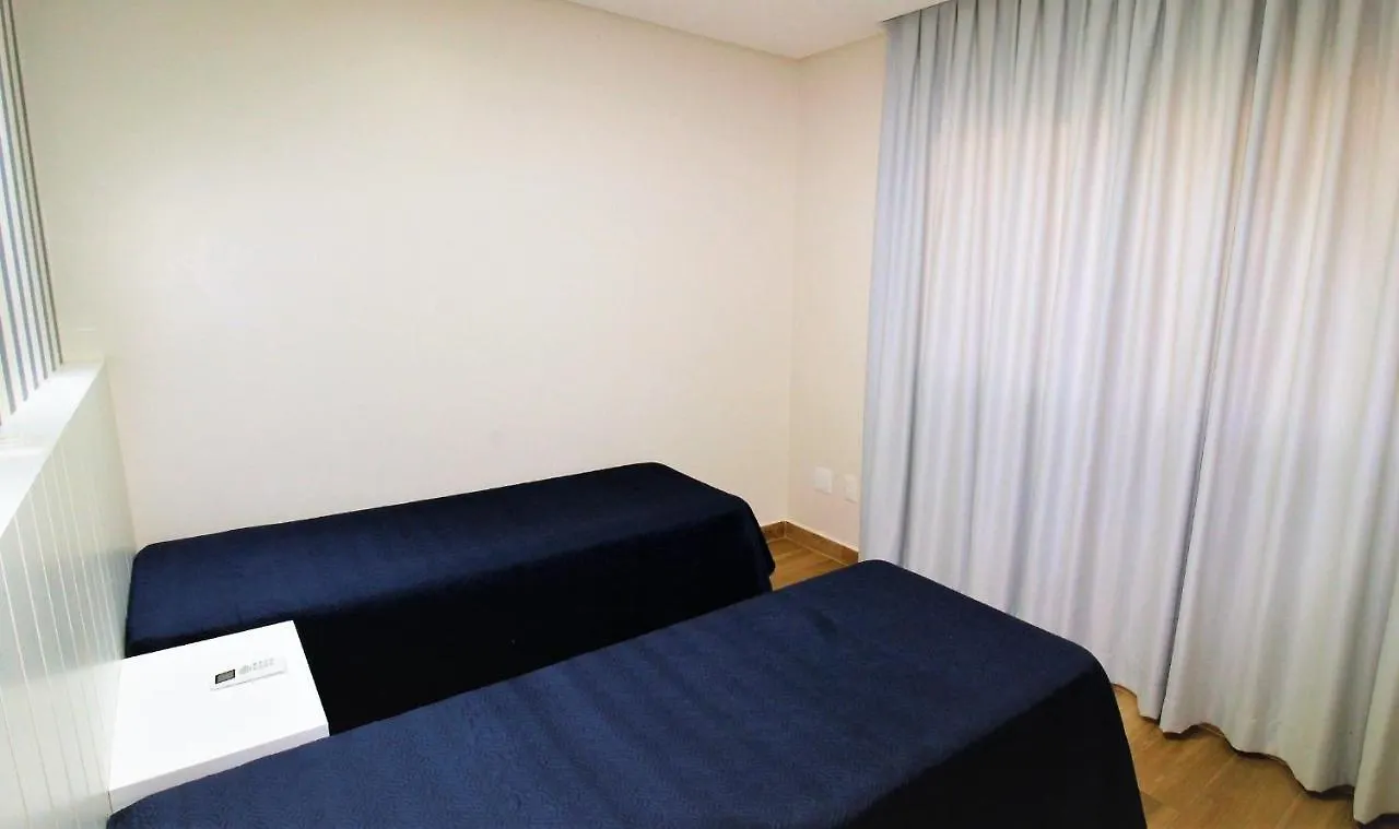 1079 - Apartamento Com Vista Para O Mar Em 봄비나스 0*,  브라질
